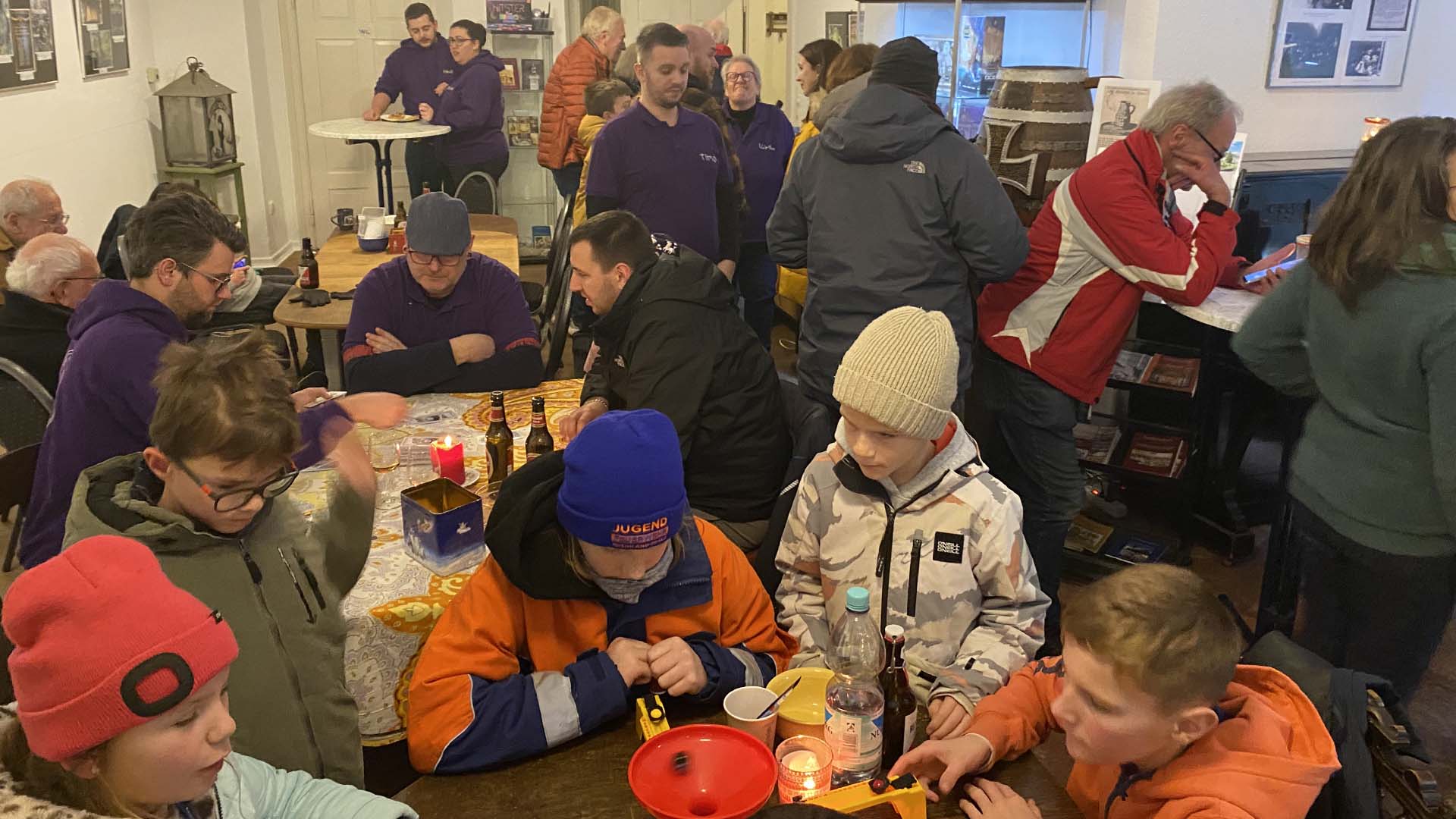 Auf dem Friedhof von Oberwinter - Bild: Dan Hummel